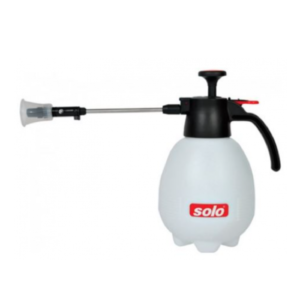 solo manual sprayer 2l with lance